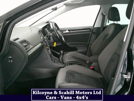 2017 Volkswagen Golf - thumbnail 12