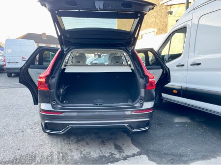 2023 Volvo XC60 - thumbnail 20