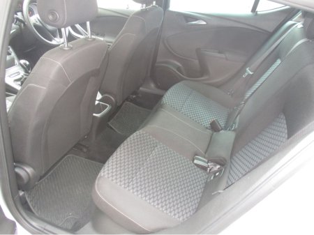 2018 Opel Astra - photo 6