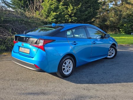 2020 Toyota Prius - thumbnail 17