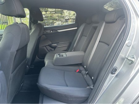 2020 Honda Civic ONLY 25,000 MILES PETROL 124BHP SMART PLUS €20,995 thumbnail