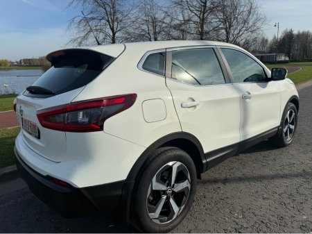 2020 Nissan Qashqai - thumbnail 8