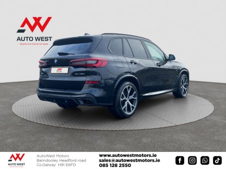 2021 BMW X5 2021 BMW X5 XDrive 45e M Sport Black Edition €49,950 thumbnail