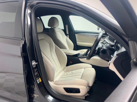 2018 BMW 5 Series 530E M SPORT €26,990 thumbnail