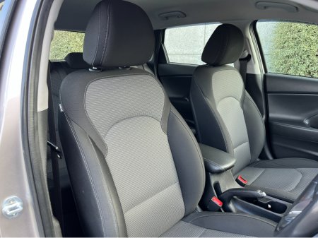 2019 Hyundai i30 DELUXE 1.0 PETROL //REVERSE CAMERA//CARPLAY// €14,950 thumbnail