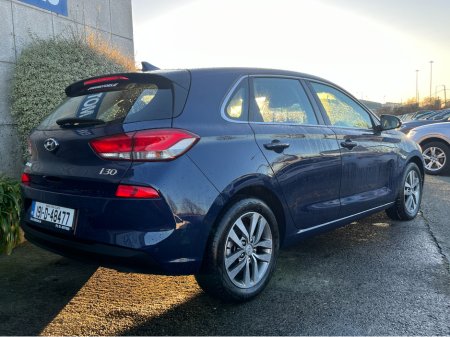 2019 Hyundai i30 SE NAV T-GDI 1.0 PETROL //SAT NAV//REVERSE CAMERA//WIRELESS PHONE CHARGER//CARPLAY// €14,950