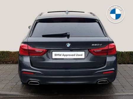 2017 BMW 5 Series 520d M Sport €29,995 thumbnail