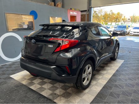 2017 Toyota C-HR €17950! 2017 TOYOTA C-HR AUTOMATIC 1.8 HYBRID / 95K KMS / CRUISE CONTROL, REVERSE CAMERA & MORE €17,950