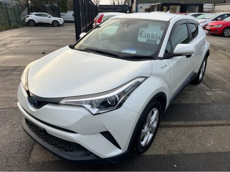 2017 Toyota C-HR 1.8 HYBRID AUTO LOW KM €16,950 thumbnail