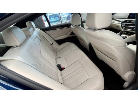 2018 BMW 5 Series - thumbnail 15