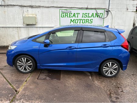 2015 Honda Fit 1.5i Petrol Hybrid Automatic S Model €11,950 thumbnail
