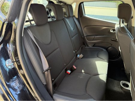 2017 Renault Clio - thumbnail 11