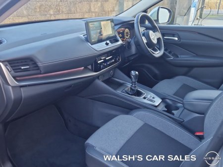 2025 Nissan Qashqai 1.3 Mhev SV Premium MY24 04DR €37,950 thumbnail