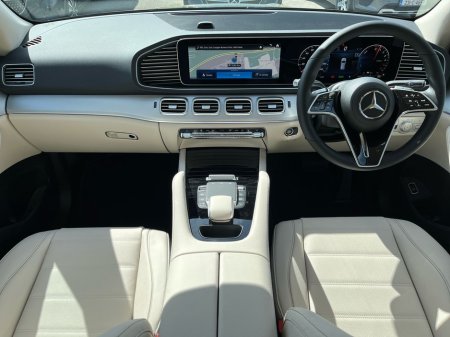 2026 Mercedes-Benz GLE Class - photo 2