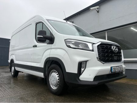 2025 Maxus Deliver 9 PV LH FWD LWB MR €26,950 thumbnail