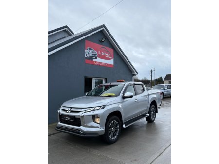 2021 Mitsubishi L200 BARBARIAN DI-D AUTO DCB €25,500 thumbnail