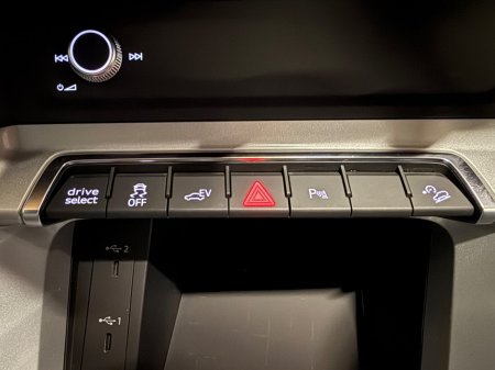 2022 Audi Q3 - thumbnail 14