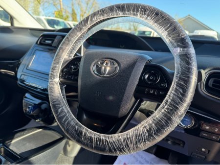 2020 Toyota Prius - thumbnail 9