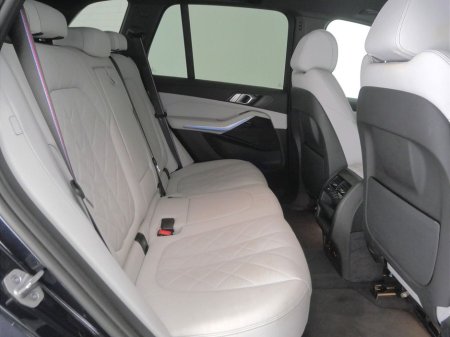 2025 BMW X5 - thumbnail 11