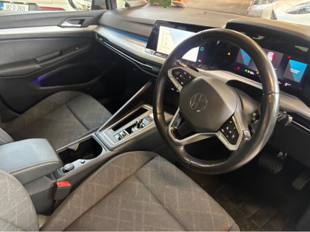 2023 Volkswagen Golf - thumbnail 4