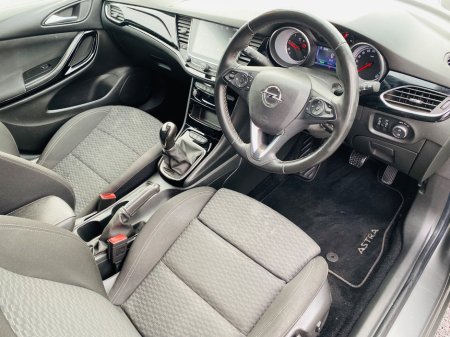 2019 Opel Astra - thumbnail 11