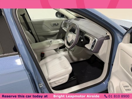 2026 Leapmotor B10 Design 69Kw Auto €34,950 thumbnail