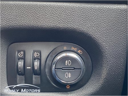 2014 Opel Corsa SC 1.2I 16V 4DR €4,450 thumbnail