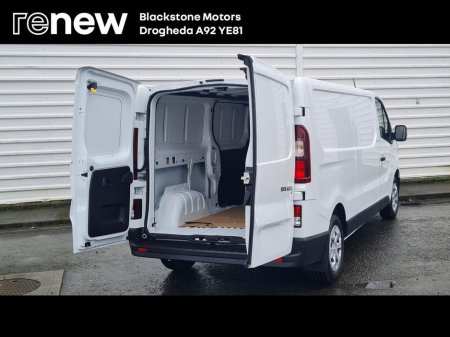 2024 Renault Trafic LL30 Blue DCI 130 Busin €34,915