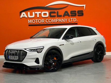 2022 Audi e-tron 50E Technik Quattro 312PS 5DR #77 thumbnail