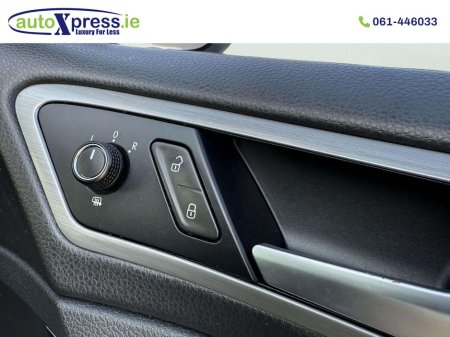 2014 Volkswagen Golf - thumbnail 8