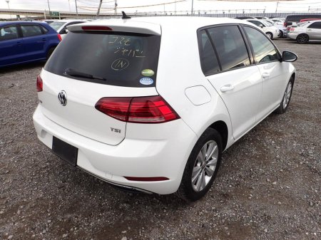 2017 Volkswagen Golf - thumbnail 4