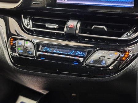 2018 Toyota C-HR 1.8 Excel CVT Automatic, Reversing camera €18,695 thumbnail