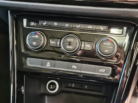 2018 Volkswagen Touran - thumbnail 10