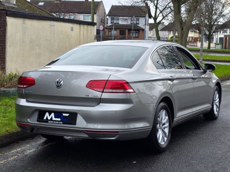 2016 Volkswagen Passat 1.6 TDI 120HP Comfortline €13,450 thumbnail