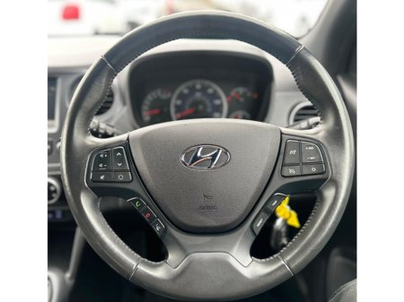 2018 Hyundai i10 - thumbnail 14