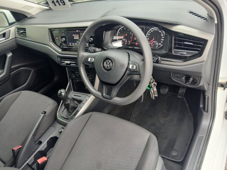 2019 Volkswagen Polo 1.0 TSI 65HP Trendline €13,995 thumbnail