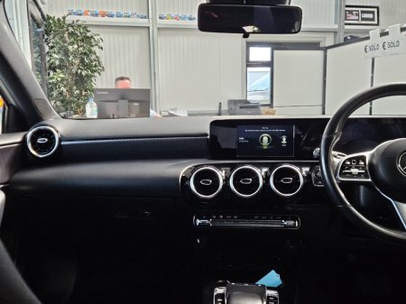 2019 Mercedes-Benz A Class - thumbnail 10