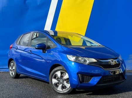 2016 Honda Fit L-PACKAGE 1.5 HYBRID // HALF LEATHER INTERIOR // REVERSE CAMERA // CRUISE CONTROL €11,750