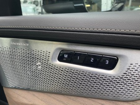 2025 Volvo XC90 - thumbnail 11