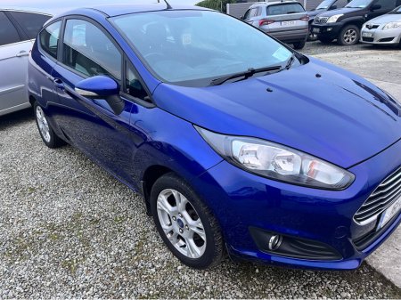 2016 Ford Fiesta MCA ZETEC 1.0 65PS M5 2 4DR €8,950 thumbnail