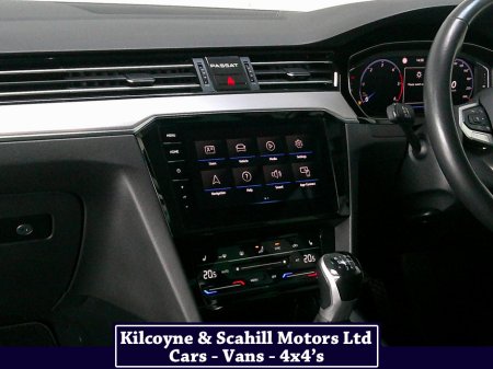 2021 Volkswagen Passat - photo 17
