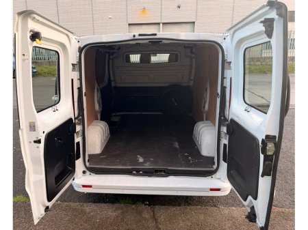 2019 Renault Trafic High Spec €14,593 thumbnail