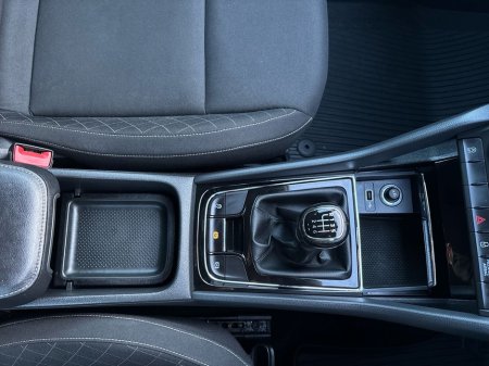 2019 Skoda Karoq 1.6TDI 115bhp Ambition €20,995 thumbnail