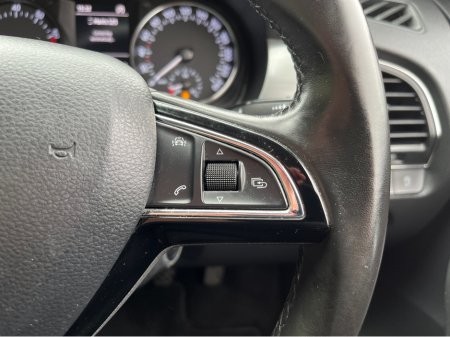 2018 Skoda Fabia ESTATE STYLE 1.0 MPI PETROL //KEYLESS ENTRY//CARPLAY//SKODA SERVICE HISTORY// €11,950 thumbnail