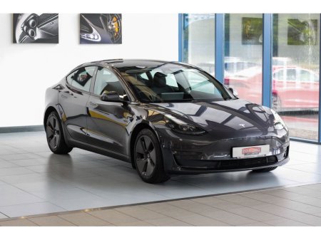 2022 Tesla Model 3 Long Range AWD €28,899 thumbnail
