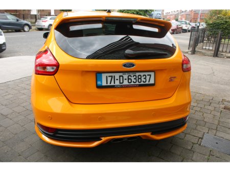 2017 Ford Focus 2.0 ST-3 TURBO 250PS 5DR €16,950