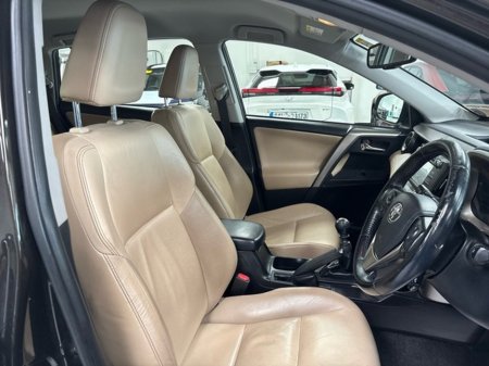 2014 Toyota Rav4 - thumbnail 19