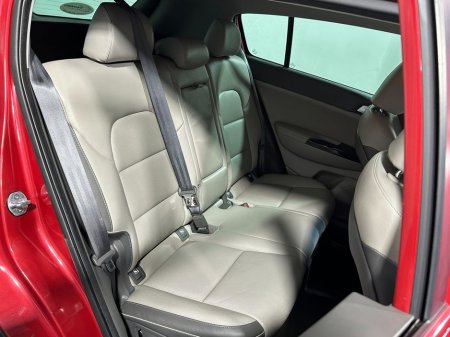 2018 Kia Sportage Platinum 1.7 Crdi €17,400 thumbnail