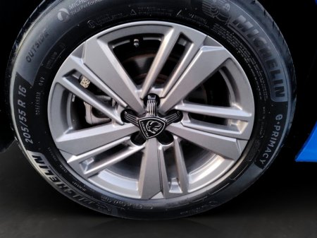 2023 Peugeot 308 - thumbnail 24