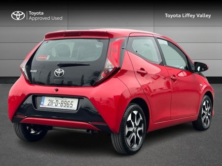 2021 Toyota Aygo - thumbnail 2